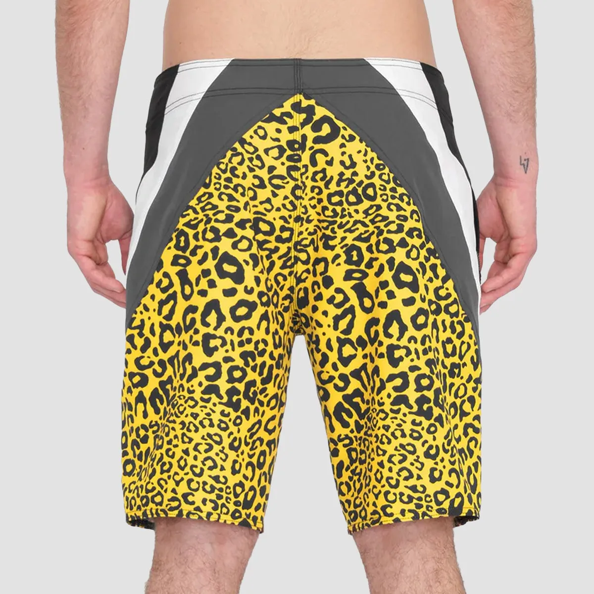 Volcom Surf Vitals J Robinson Mod 20" Boardshorts Lemon