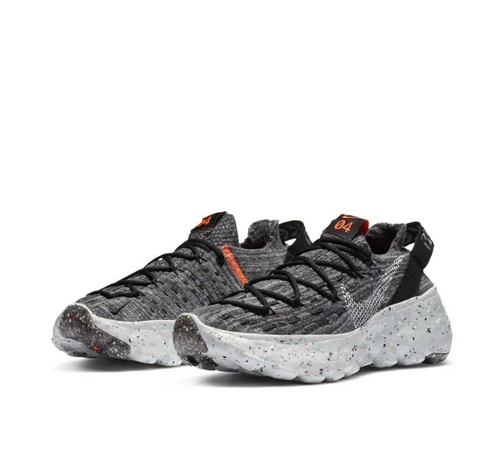W NIKE SPACE HIPPIE 04