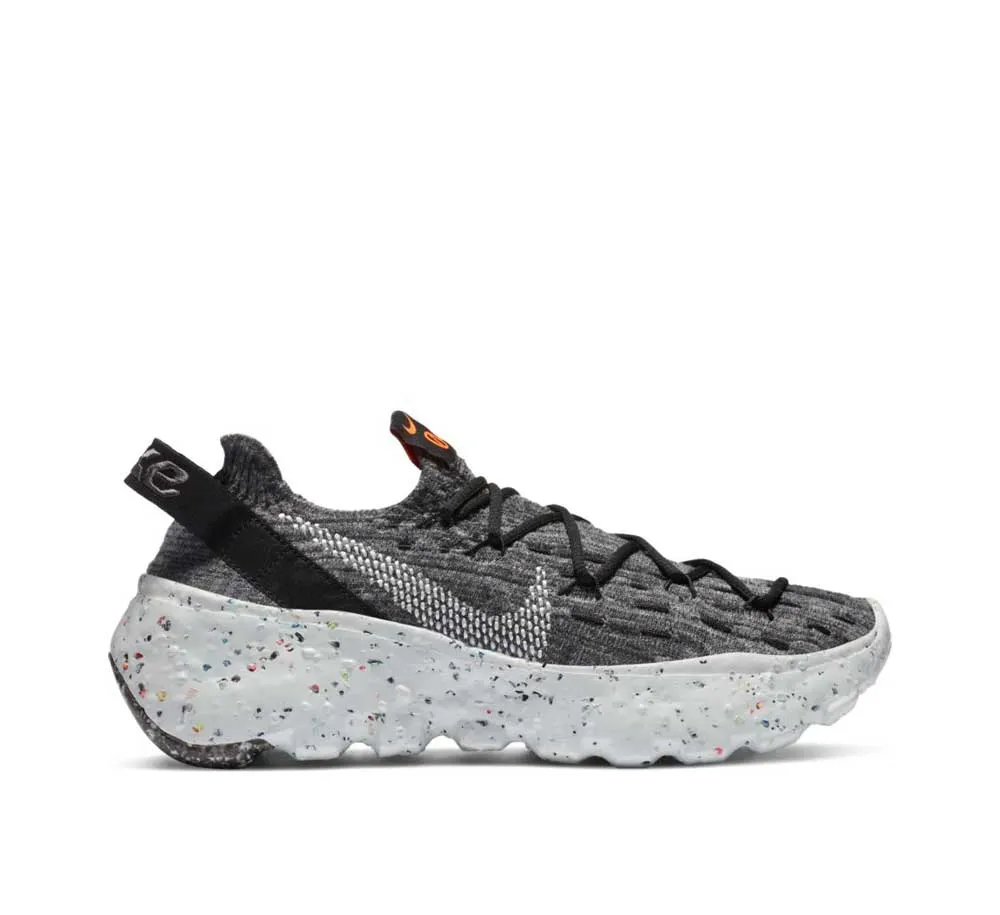 W NIKE SPACE HIPPIE 04