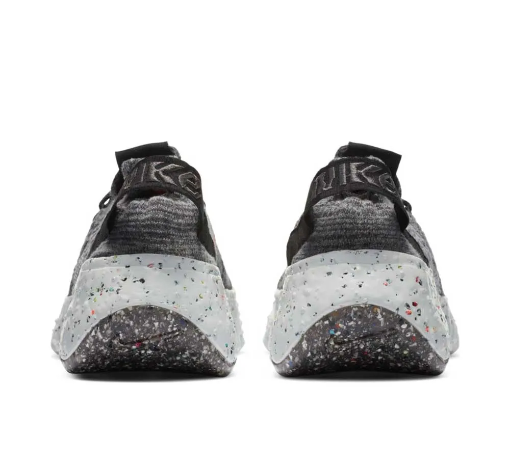W NIKE SPACE HIPPIE 04