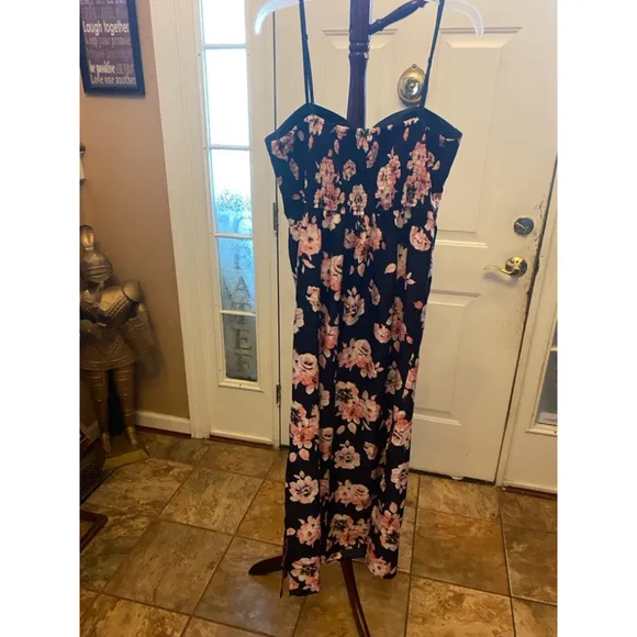 Women's Band of Gypsies Floral Maxi Dress Size L Black &amp; Pink