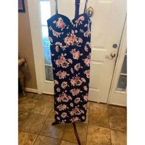 Women's Band of Gypsies Floral Maxi Dress Size L Black &amp; Pink