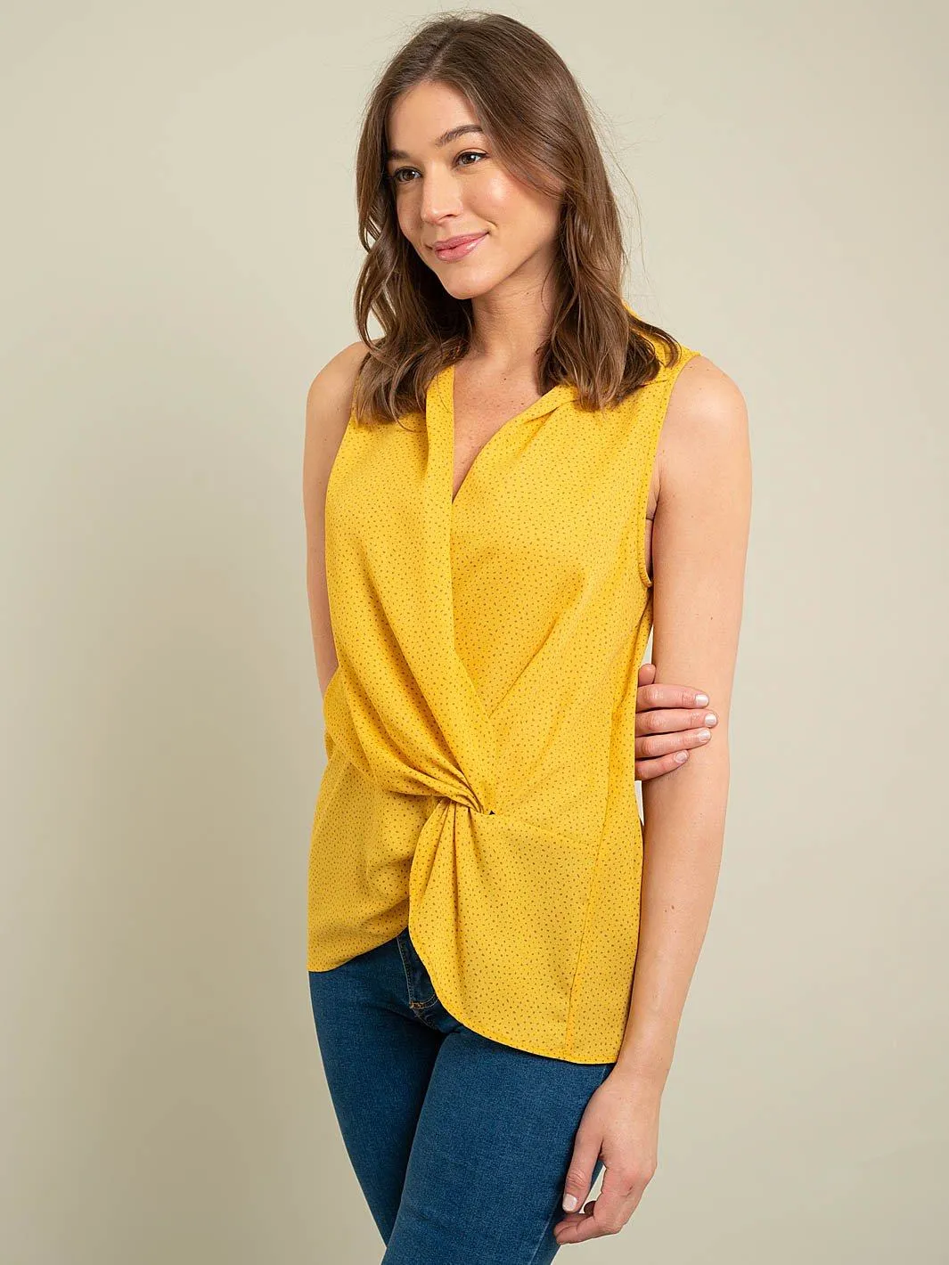 WOMEN'S POLKA DOTS TOP