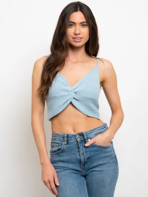 WOMEN'S SLEEVELESS FRONT DETAIL CROP TOP