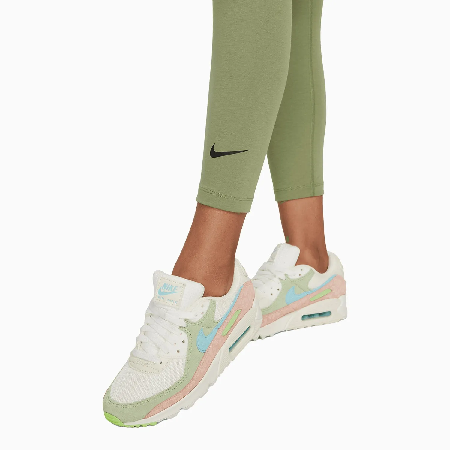 Women's Sportswear Classics Phoenix Outfit