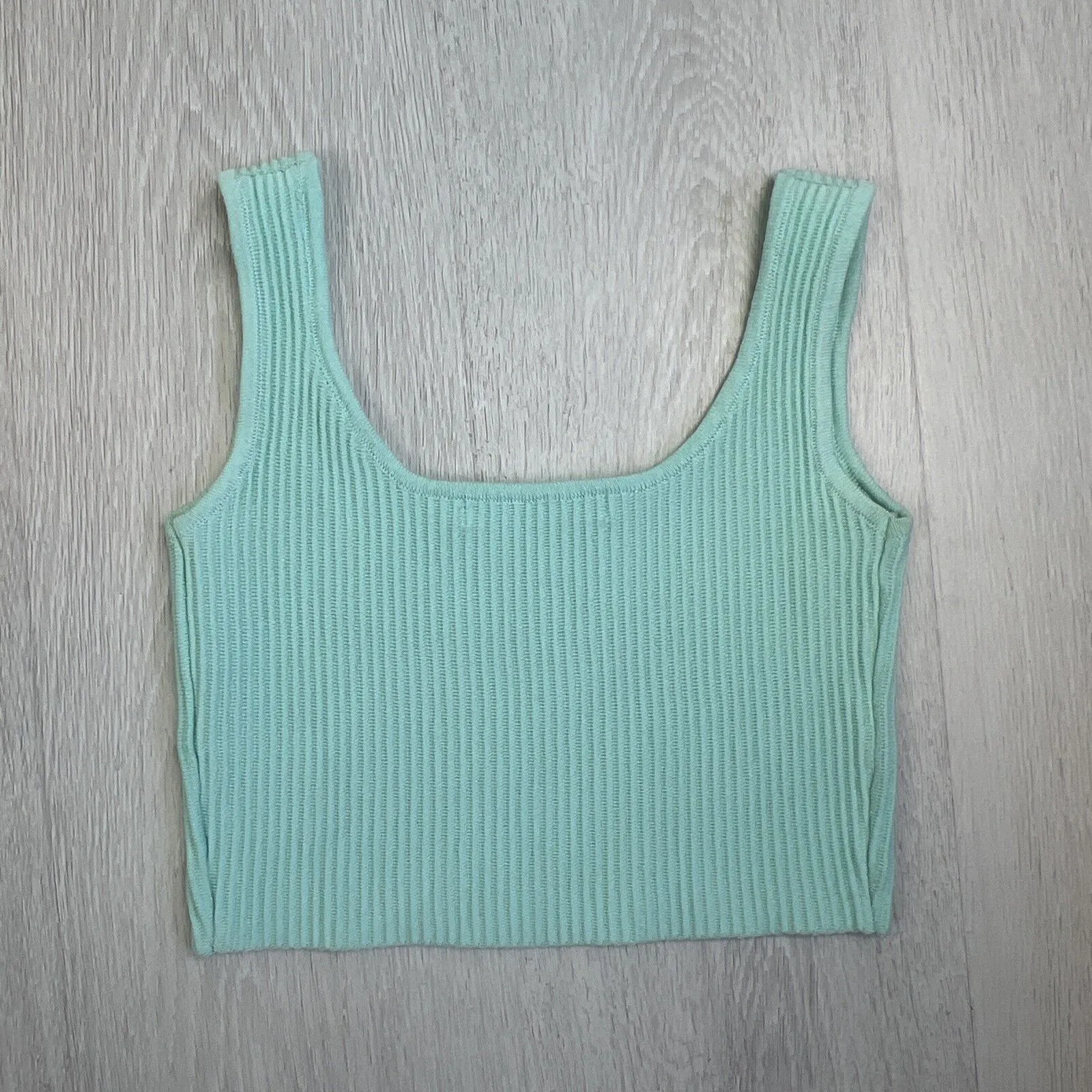 Womens Tank & T-Shirt Bundle Size XS-S (Cotton On, Supre, Uniqlo, Forever New)