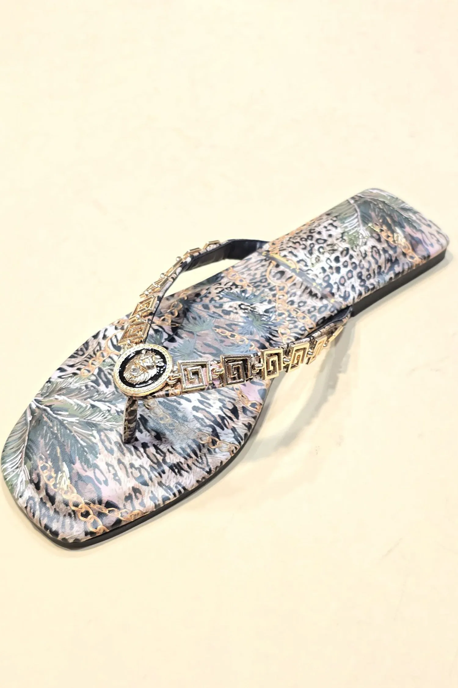 Women's Thong Flat Sandal - TOKEN26