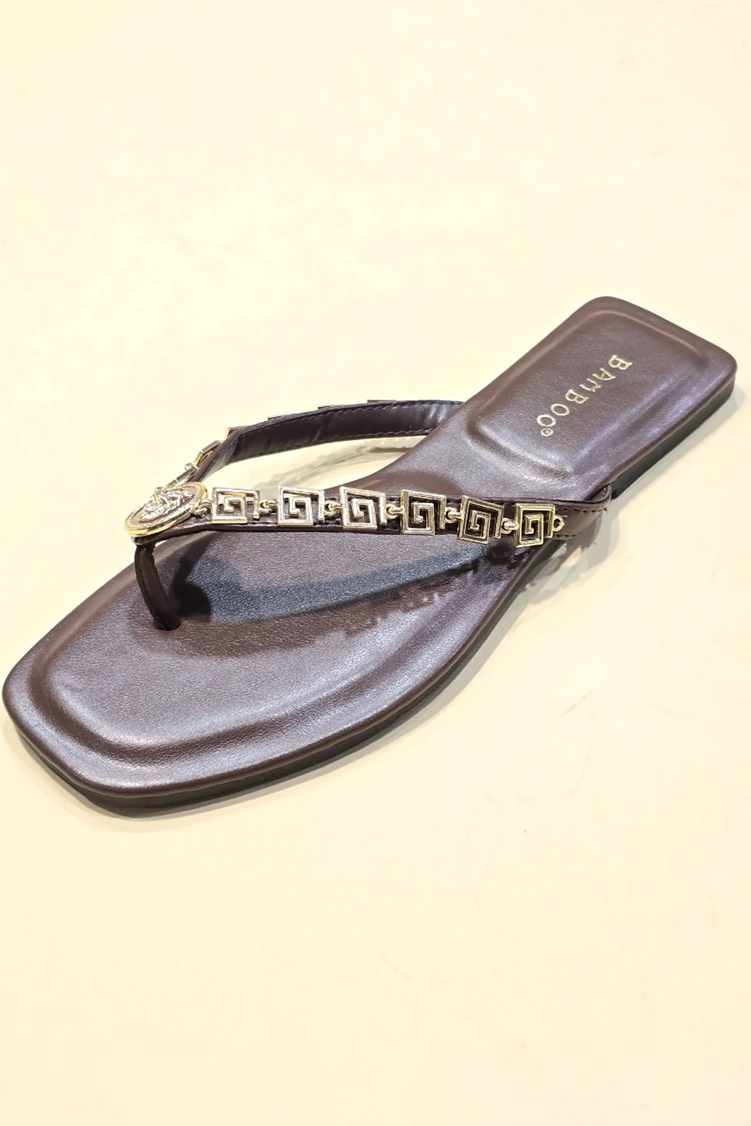 Women's Thong Flat Sandal - TOKEN26